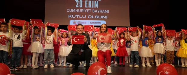 BAŞKAN AKSU. ÇOCUKLARIN CUMHURİYET BAYRAMINI KUTLADI